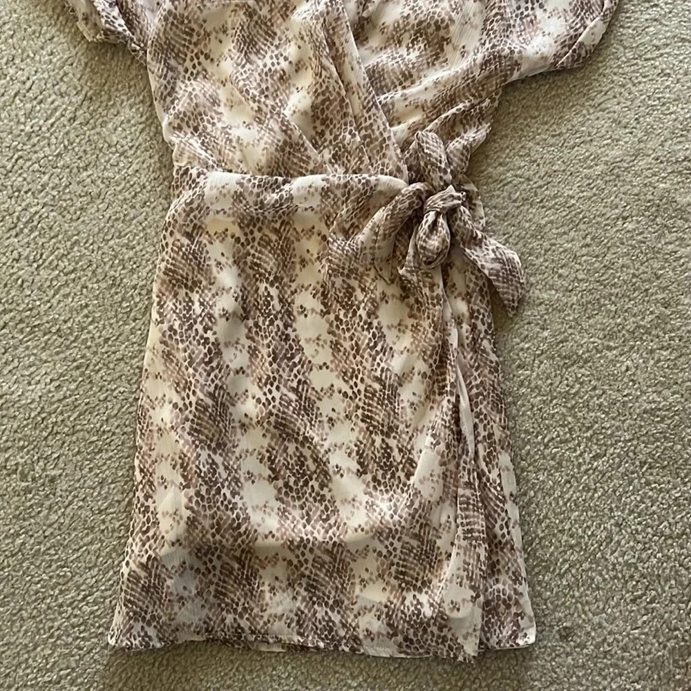 NWT All In Favor blush snakeskin wrap mini dress - Picture 9 of 11